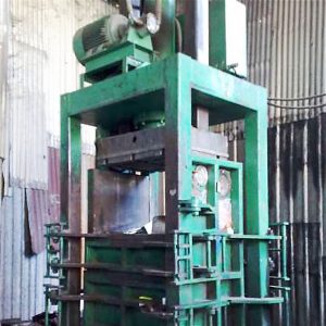 Pressing Machine